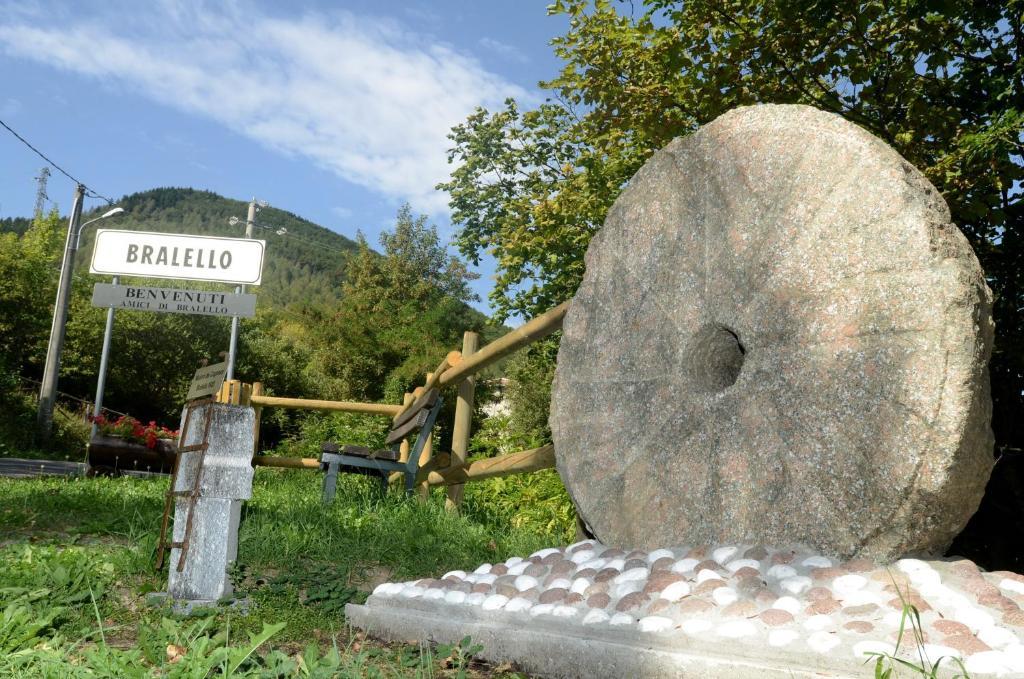 Albergo Ristorante Da Piercarlo Brallo Di Pregola Buitenkant foto